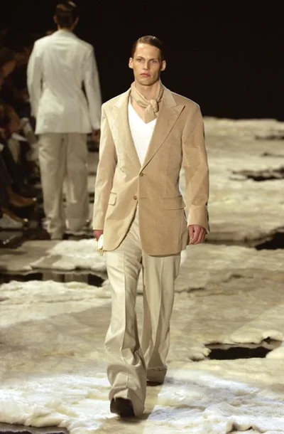 Look 9